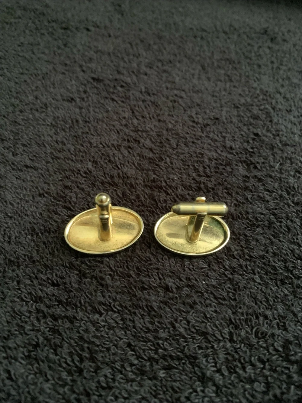 Vintage Classic Gold-Tone Oval Cufflinks